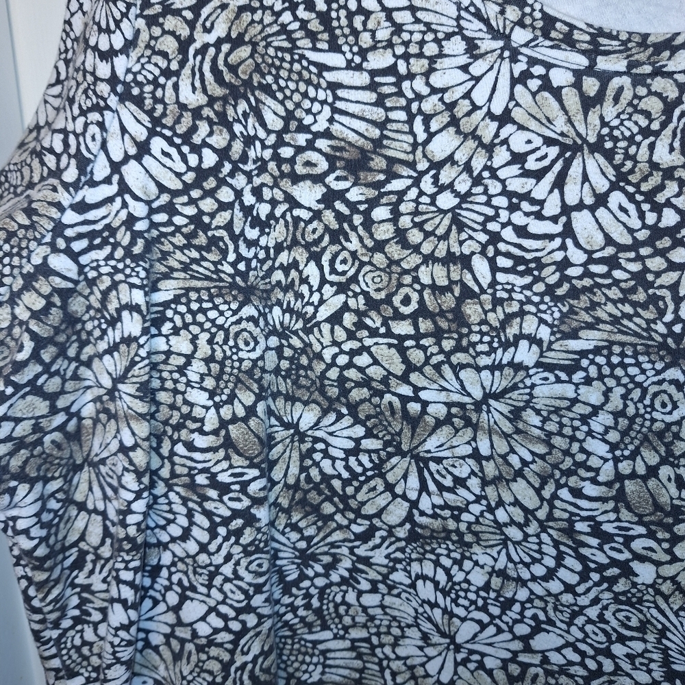 Basic Editions Plus Size Butterfly T-Shirt - Picture 3 of 5